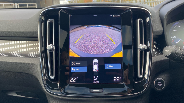 Volvo Xc40 2.0 B4P R DESIGN 5dr Auto Petrol Estate